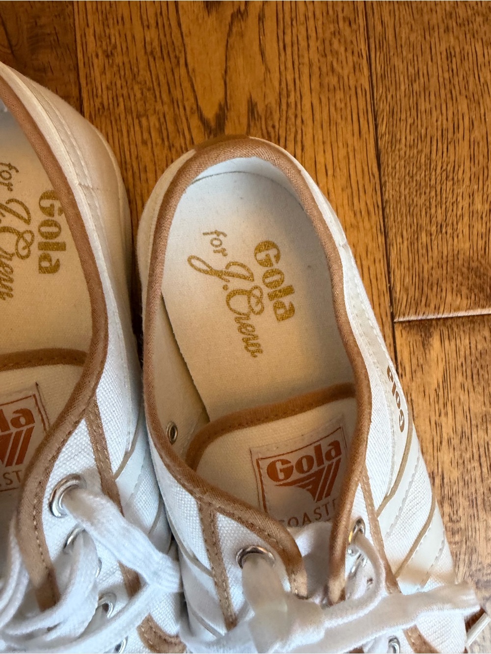 Gola x J Crew Coaster Smash Low sneakers never worn size 8 ladies white gold - Picture 6 of 7